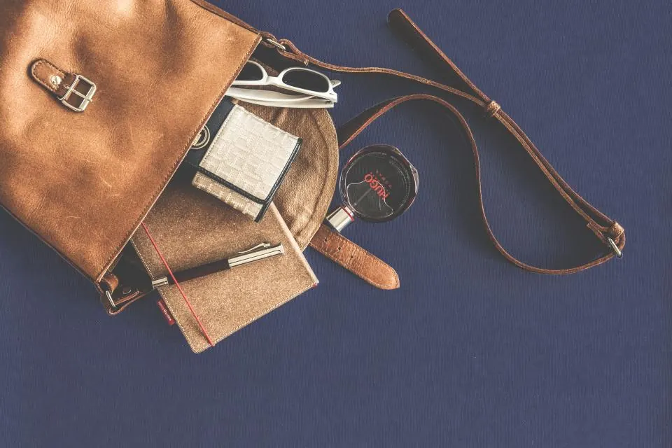 Kenneth Cole Photography: Clean, Urban Footwear and Accessories